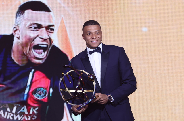 Mbappe wins award for France's player of the year