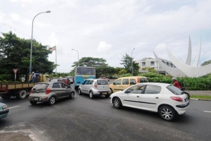 More motorcycles on Seychelles' roads as islanders seek ways to beat bad traffic