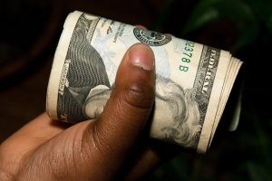 Les forces de l'ordre et les agences gouvernementales doivent combattre la corruption conjointement, a déclaré un haut responsable aux Seychelles