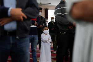 Virus challenge looms as Muslims, Christians set to gather