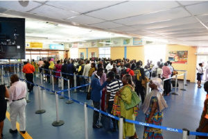 Droits constitutionnels des citoyens Seychellois pour entrer dans leur pays sous microscope - Le contrat Travizory remis en question