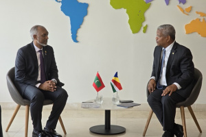 Le président des Seychelles souhaite renforcer la coopération avec les Maldives et les Îles Marshall
