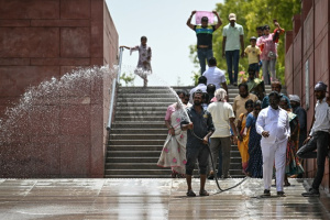 La capital de India registra un récord de temperatura de 49,9 ºC
