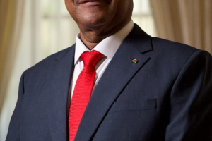 Les 100 premiers jours du président au pouvoir : renforcer les institutions démocratiques et restaurer la confiance du public font partie des mesures prises.